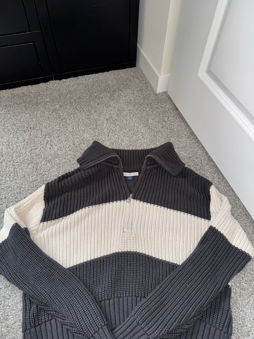 American Eagle Outfitters Gray Zip-Front Knit Sweater